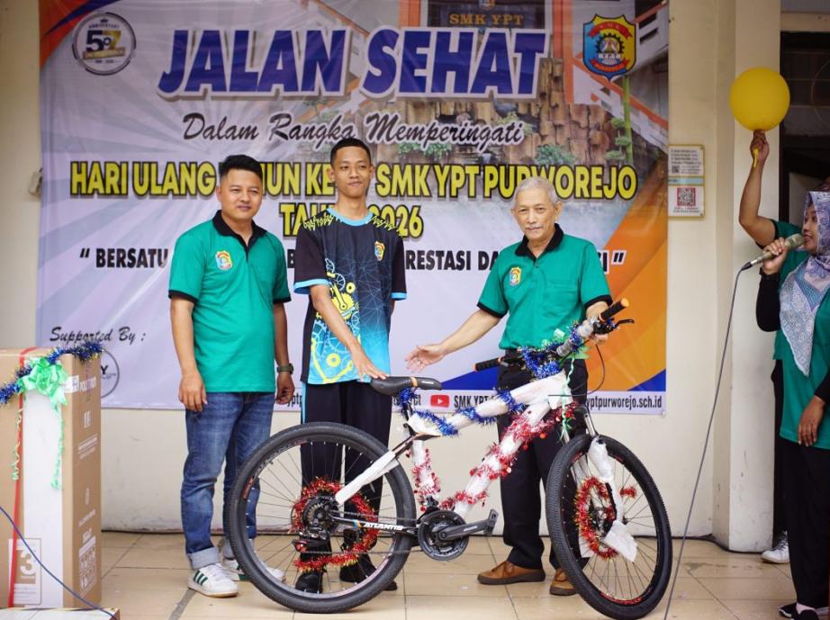 Penerima Hadiah Sepeda 